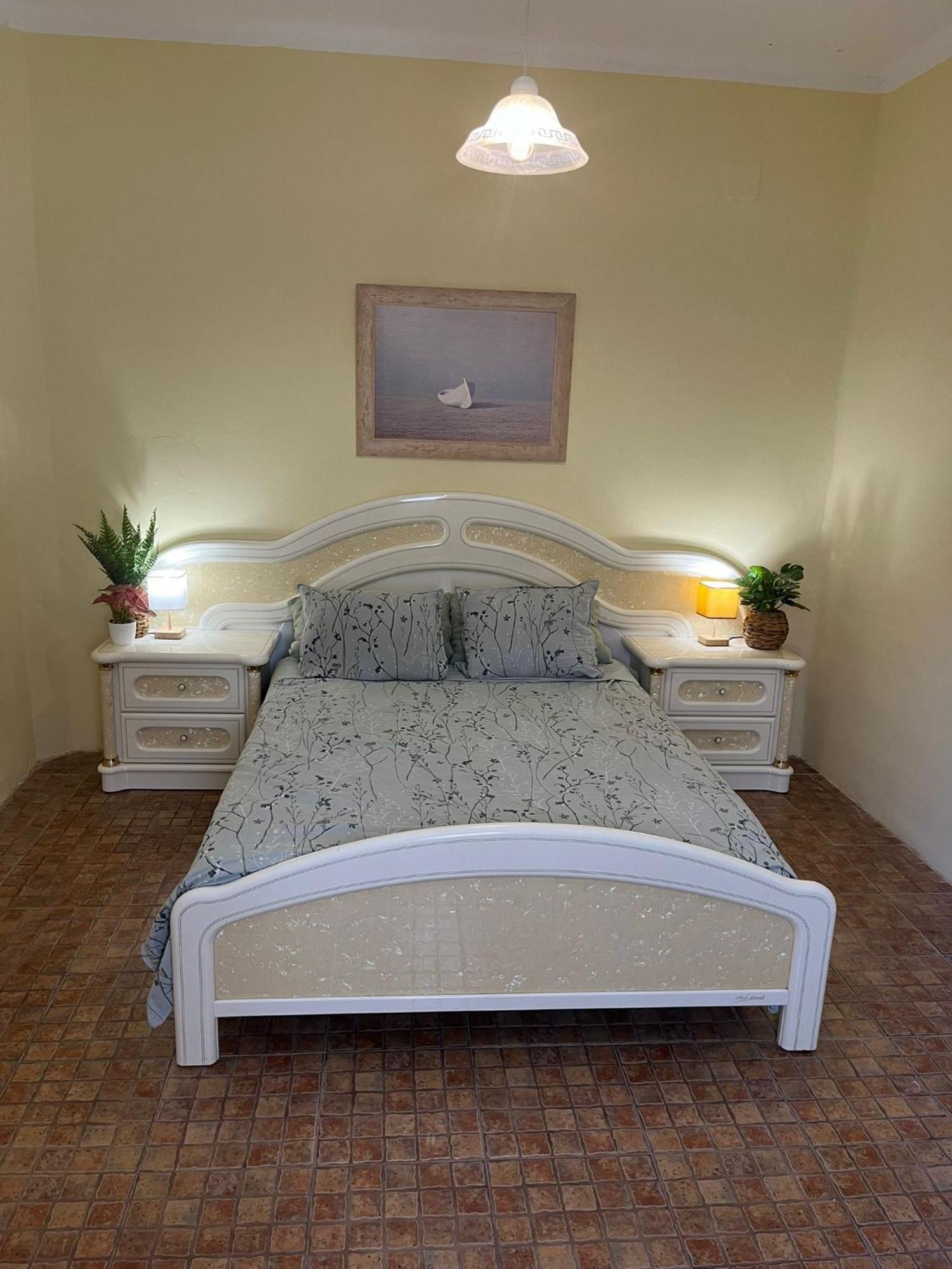 Kitsch Apartment Rasquera Luaran gambar